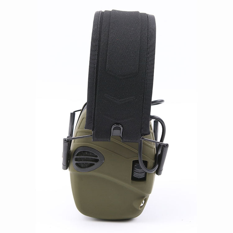 Electronic hunting earmuffs with noise reduction