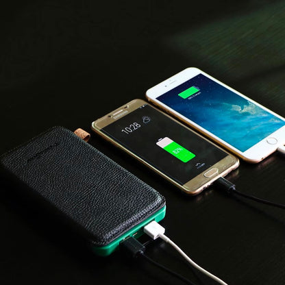 4-Fold Solar Dual-USB Charger 10,000mAH and LED Light Stealth Angel Survival